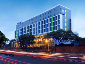 Гостиница Ibis Budget Jakarta Daan Mogot  Джакарта